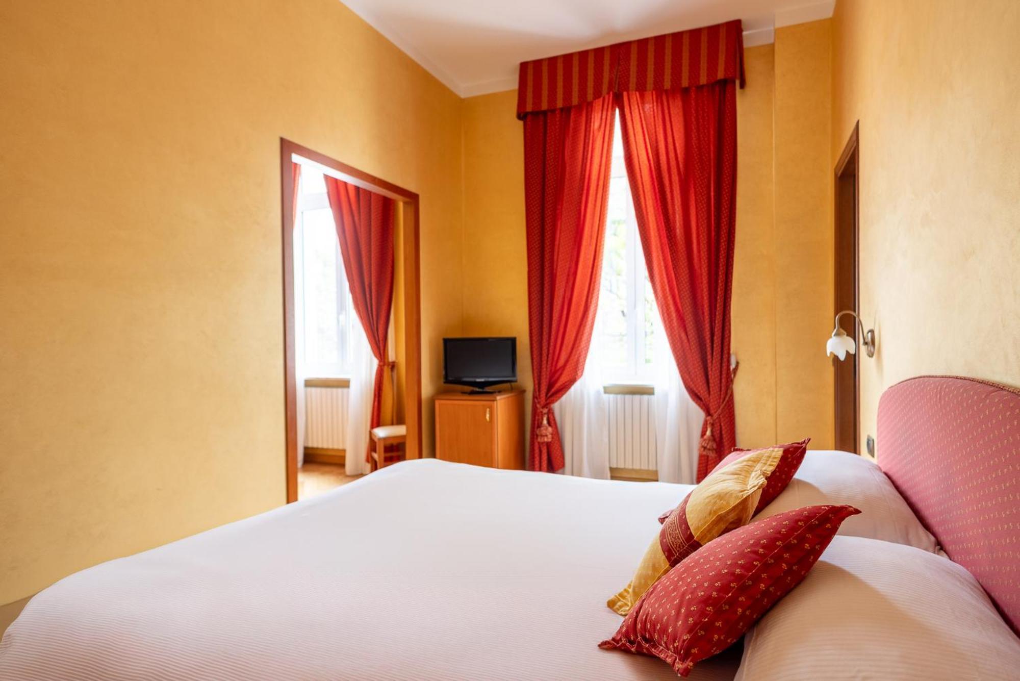 Hotel Villa Elisa & Spa Bordighera Exterior photo